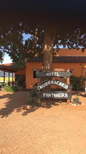 Hotel Churrascaria Pantaneira โปโกเน ภายนอก รูปภาพ